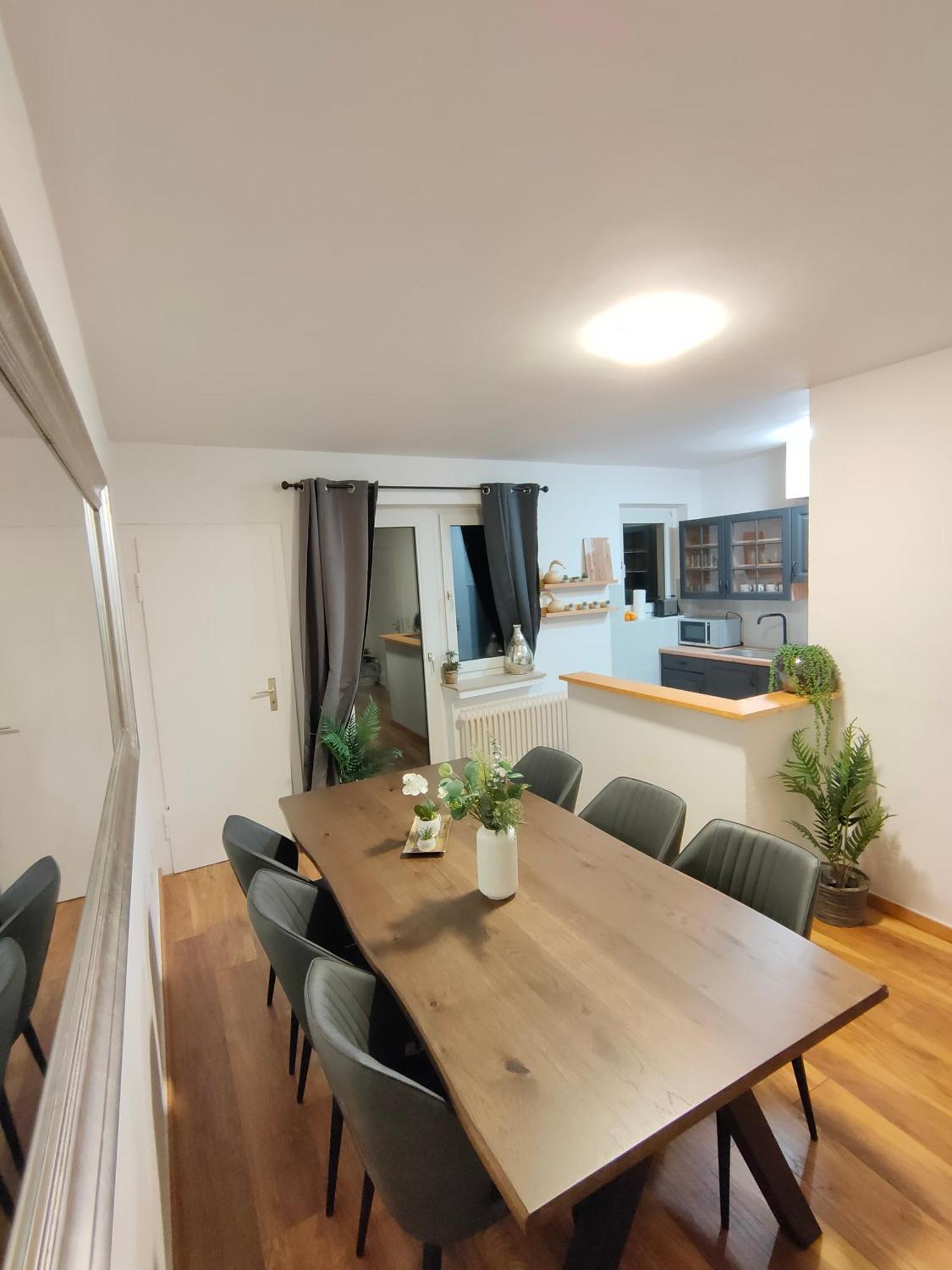Large Central Apartment - Modern & Fully Equipped - Near Fair Cologne Exterior photo